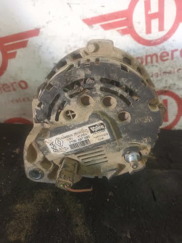 Alternador Renault Clio 2006 - 4877328