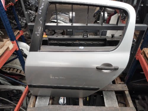 Puerta Trasera Izquierda Peugeot 307 2005 - 5086994
