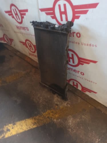 Radiador  Ford Focus 2010 - 5711772