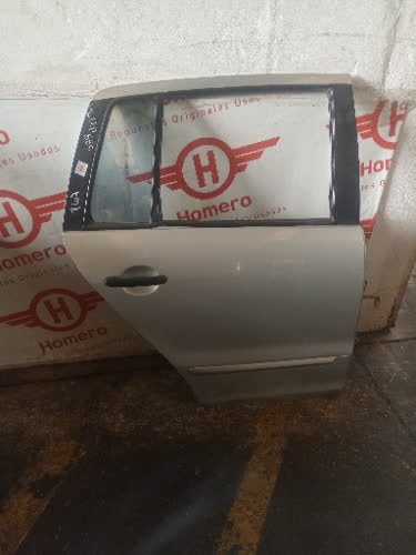 Puerta Trasera Derecha Volkswagen Suran 2010 - 5941206