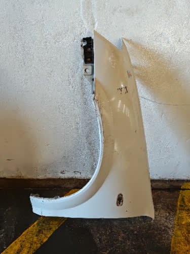 Guardabarro Del. Izq Chevrolet Classic 2011 - 6153772