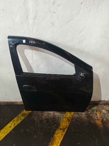 Puerta Delantera Derecha Renault Logan 2018 - 6980497
