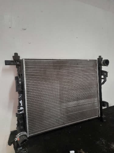 Radiador  Renault Logan 2023 - 7417807