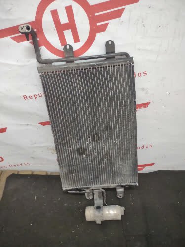 Condensador Volkswagen Bora 2011 - 2498313