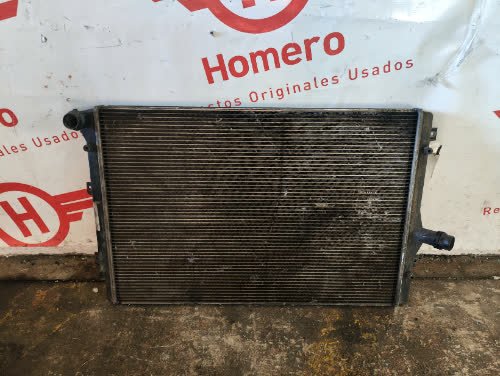 Radiador  Volkswagen Passat 2006 - 5660810