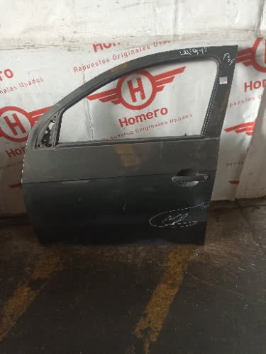 Puerta Delantera Izquierda Volkswagen Voyage 2012 - 6074576
