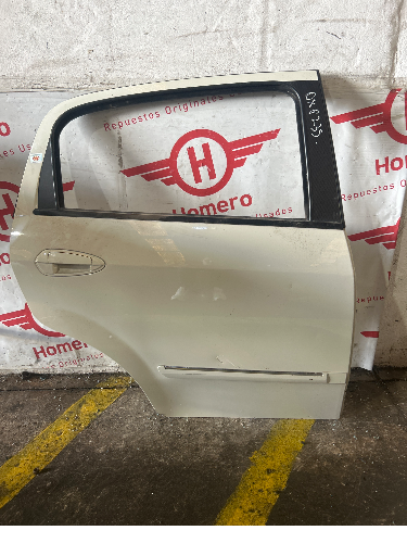 Puerta Trasera Derecha Fiat Punto 2015 - 6488697