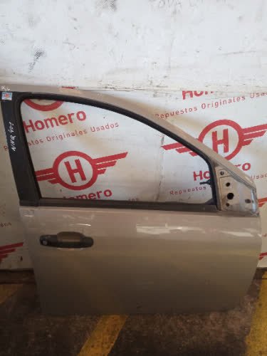 Puerta Delantera Derecha Ford Fiesta 2013 - 6731957