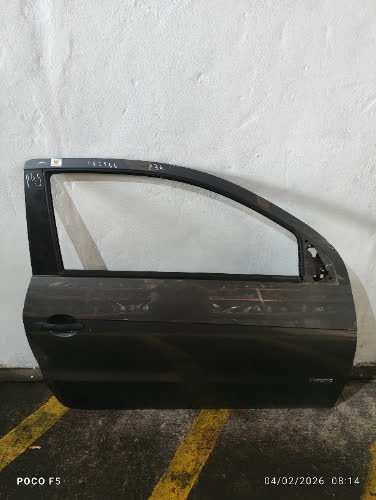 Puerta Delantera Derecha Volkswagen Gol Trend 2014 - 6439824