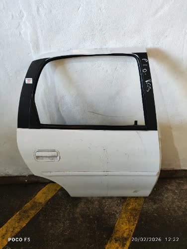 Puerta Trasera Derecha Chevrolet Classic 2011 - 6153765