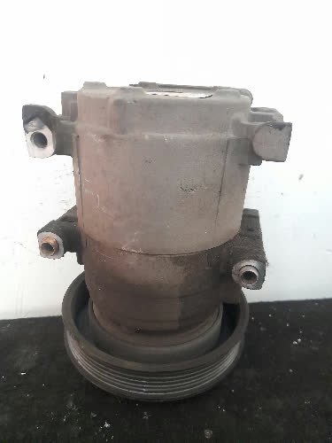 Compresor Aire Acc. Ford Fiesta 2007 - 7184252