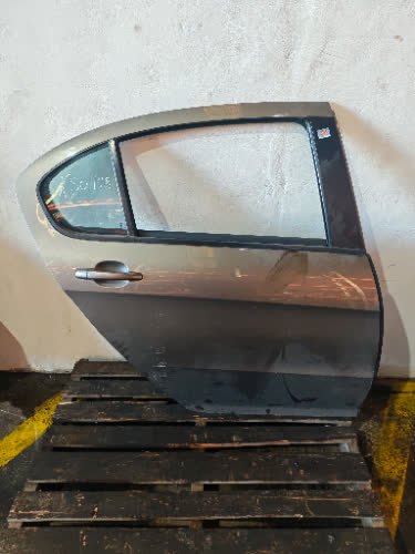 Puerta Trasera Derecha Peugeot 408 2011 - 7128392