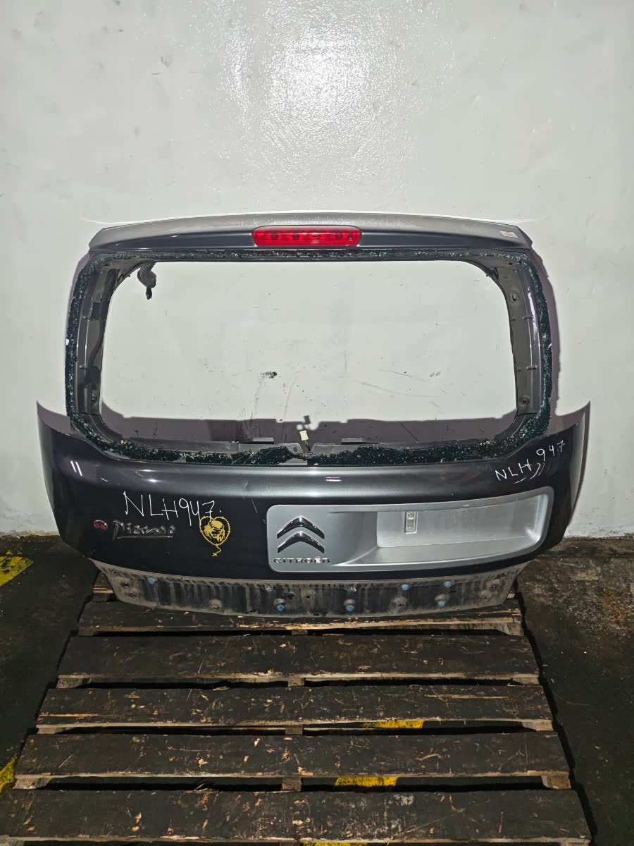 Porton Trasero Citroen  C3 Picasso 2014 - 7681409