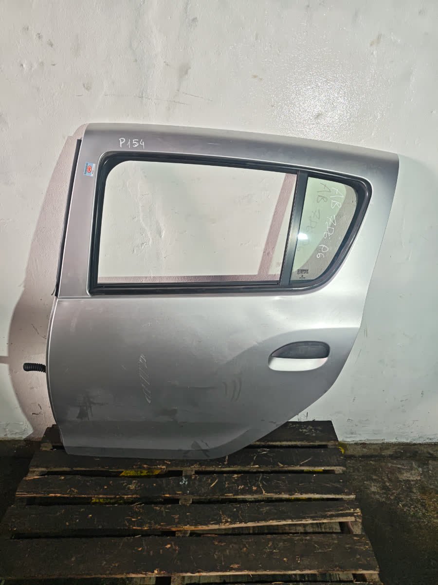 Puerta Trasera Izquierda Renault Sandero 2017 - 7664727